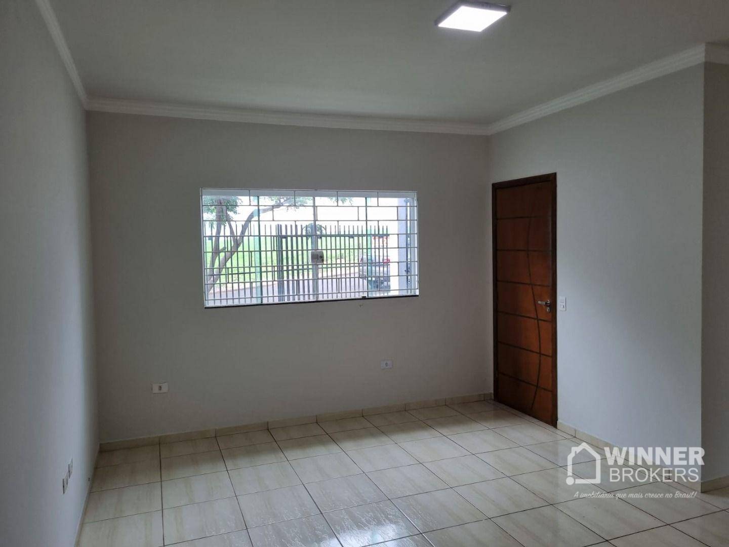 Casa à venda com 2 quartos, 70m² - Foto 3