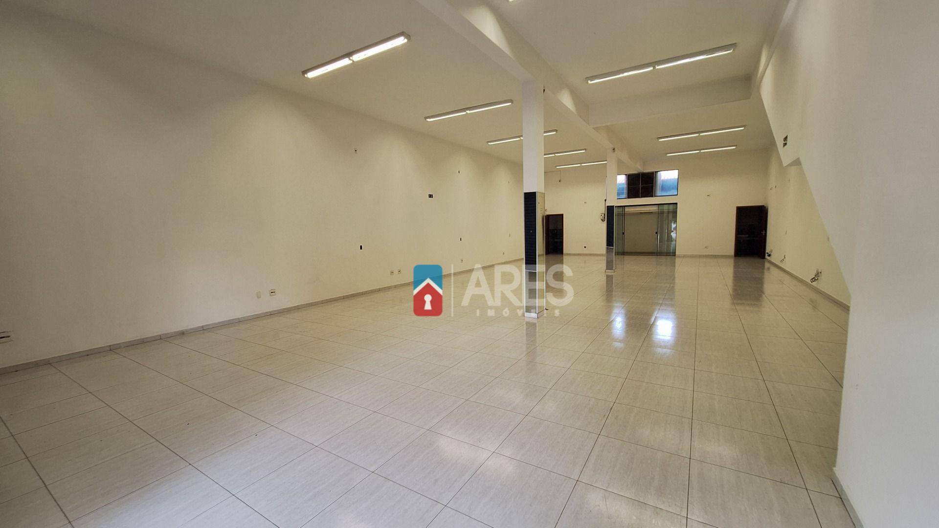 Loja-Salão para alugar, 240m² - Foto 2