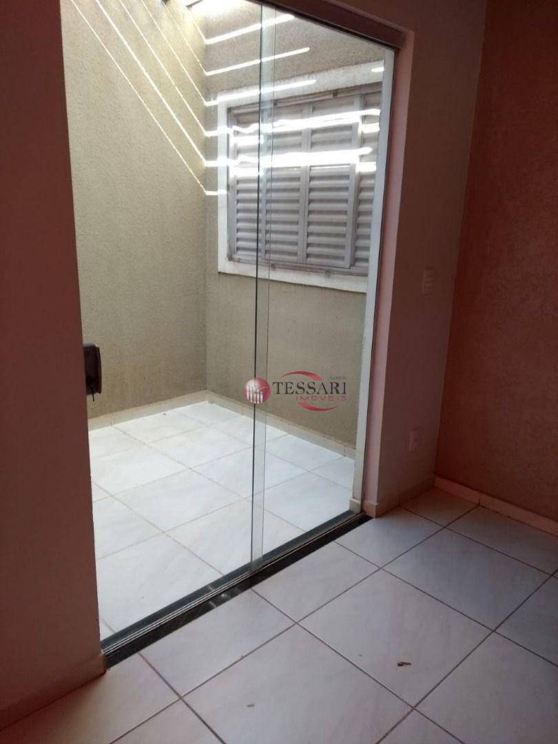 Casa à venda com 3 quartos, 170m² - Foto 4