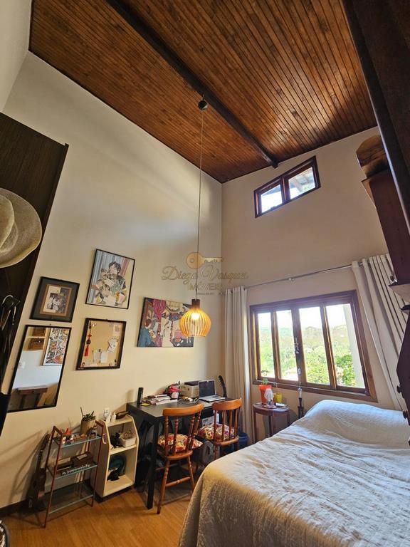 Casa de Condomínio à venda com 4 quartos, 288m² - Foto 8