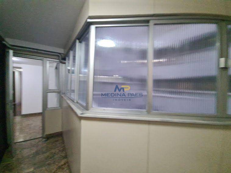 Apartamento à venda com 4 quartos, 260m² - Foto 12