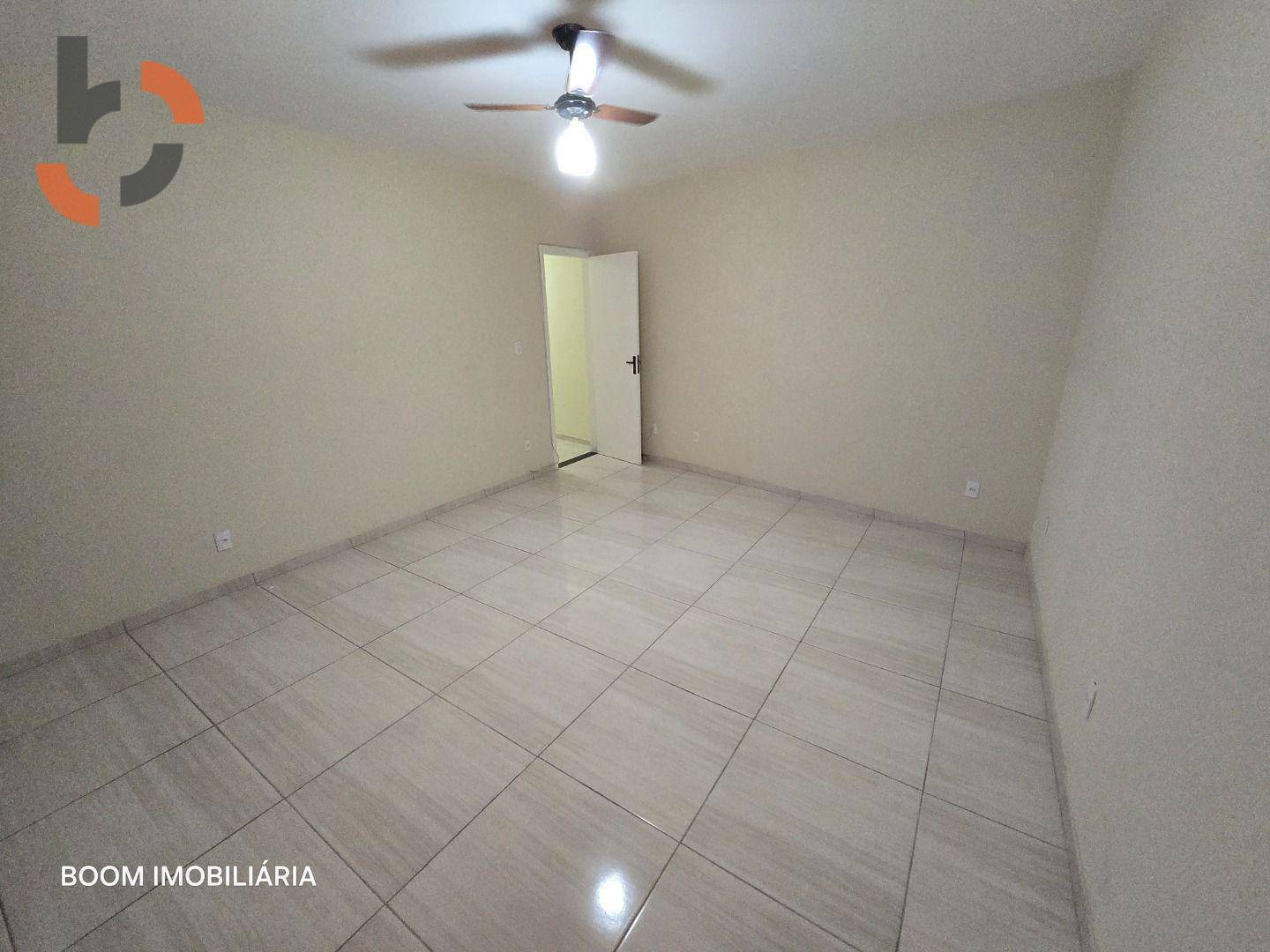 Casa à venda com 5 quartos, 232m² - Foto 21