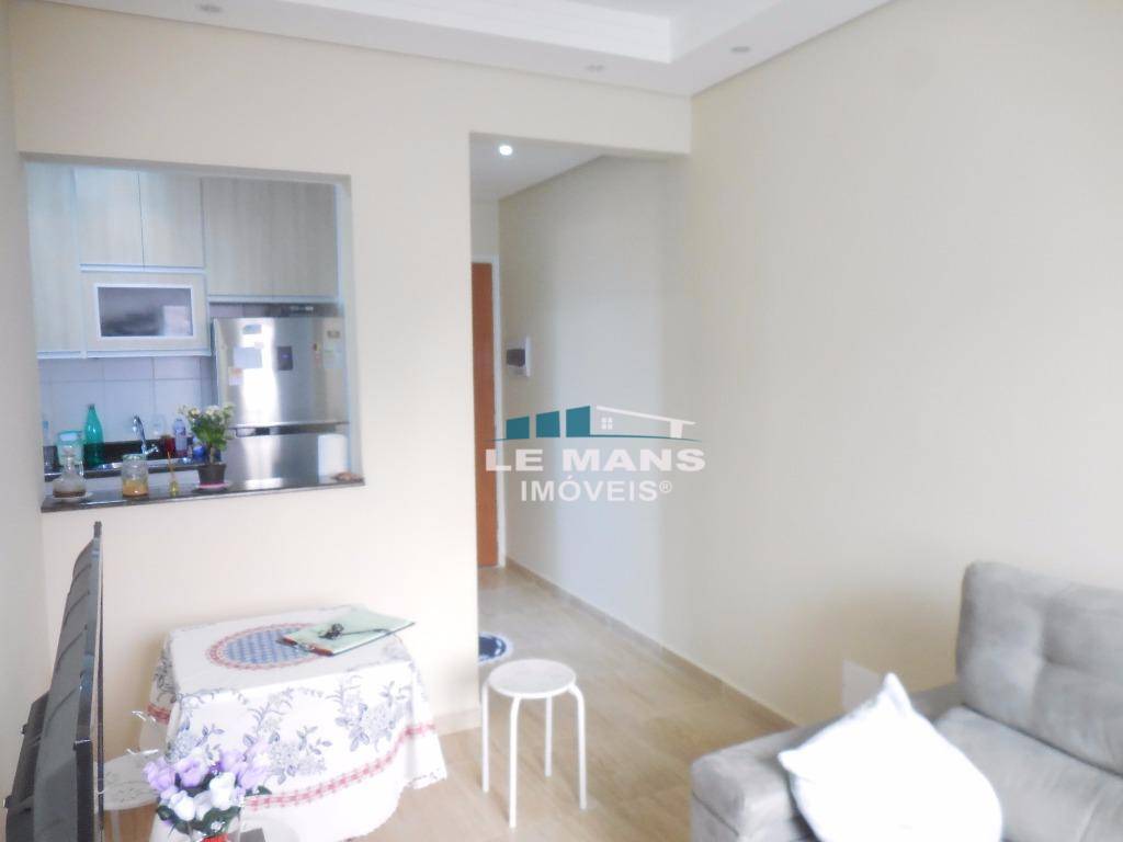 Apartamento à venda com 2 quartos, 53m² - Foto 4