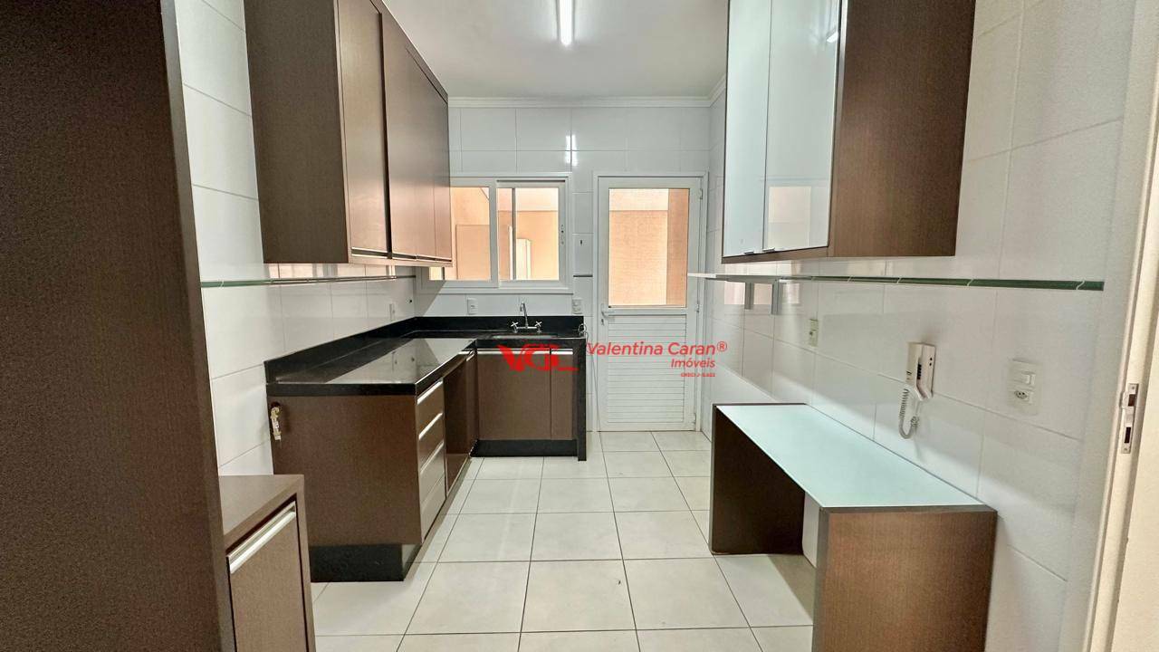 Sobrado à venda e aluguel com 3 quartos, 187m² - Foto 9