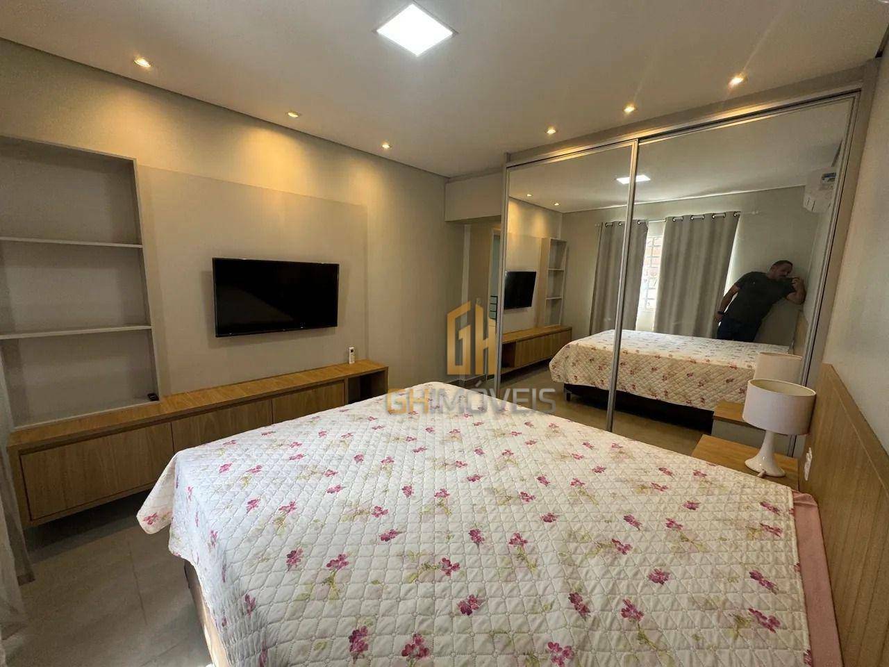 Casa à venda com 4 quartos, 302m² - Foto 18