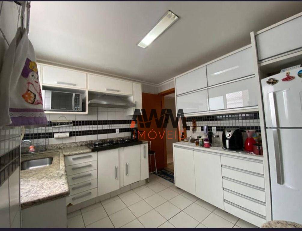 Apartamento à venda com 3 quartos, 114m² - Foto 12