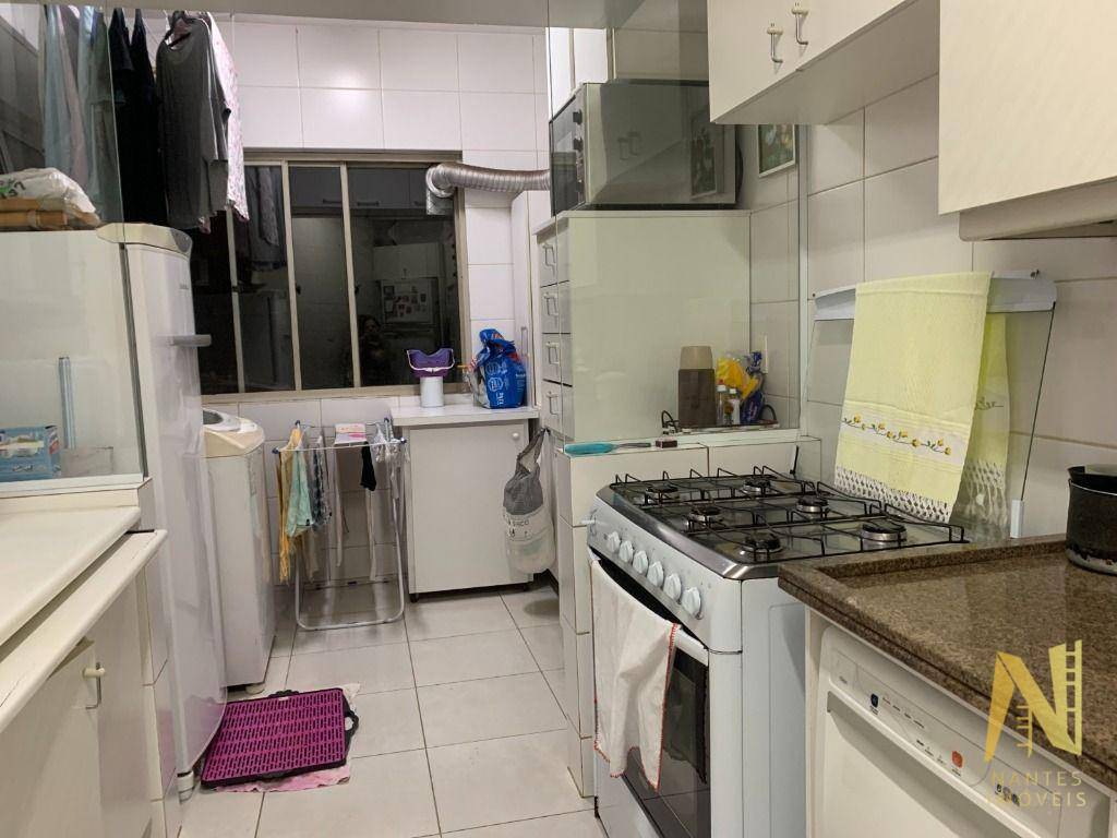 Apartamento à venda com 3 quartos, 85m² - Foto 10