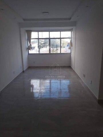 Apartamento à venda com 3 quartos, 98m² - Foto 1