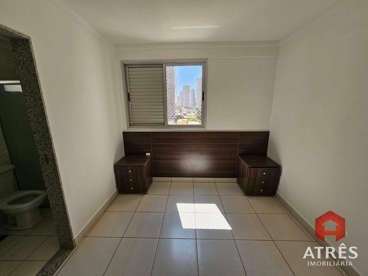 Apartamento para alugar com 2 quartos, 77m² - Foto 4