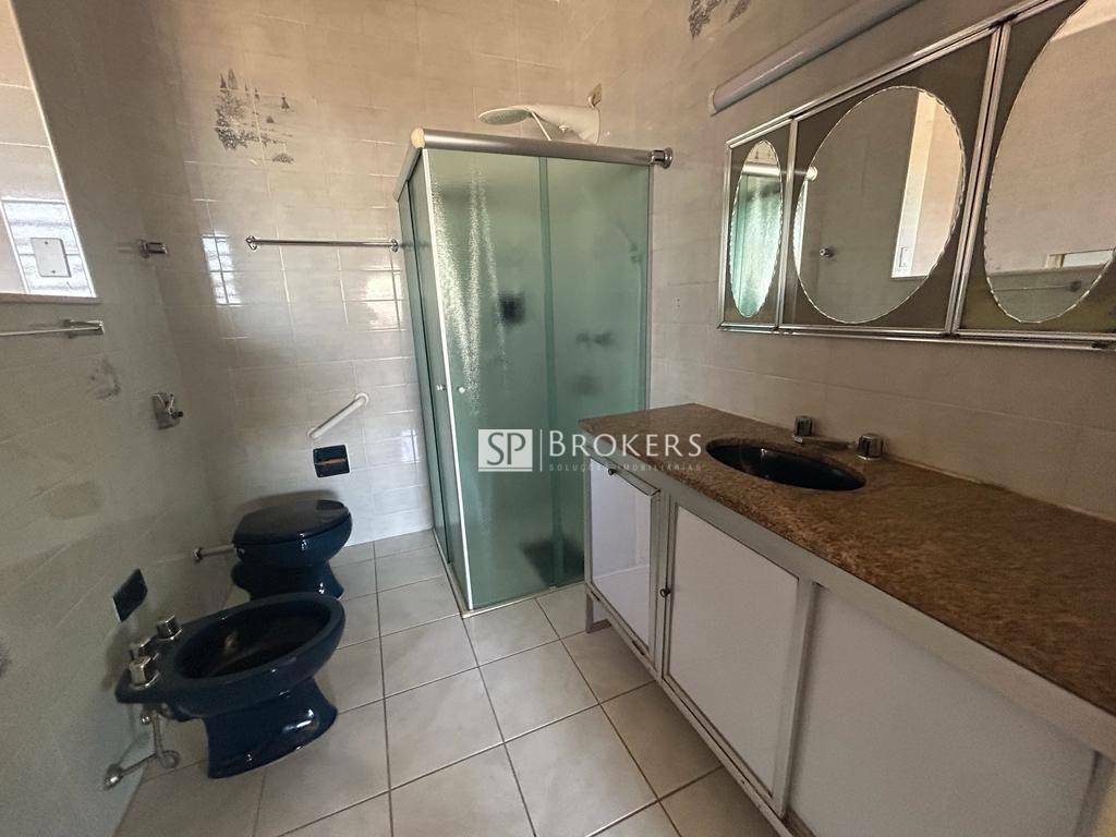 Casa à venda e aluguel com 3 quartos, 340m² - Foto 26