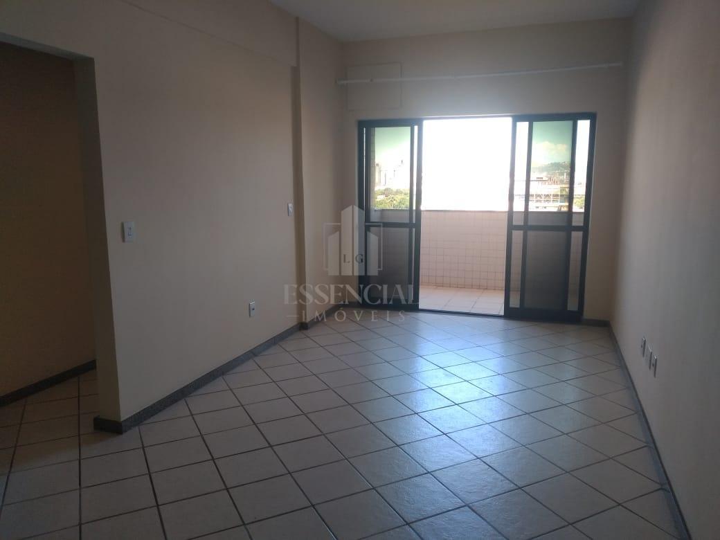 Apartamento para alugar com 2 quartos, 70m² - Foto 9