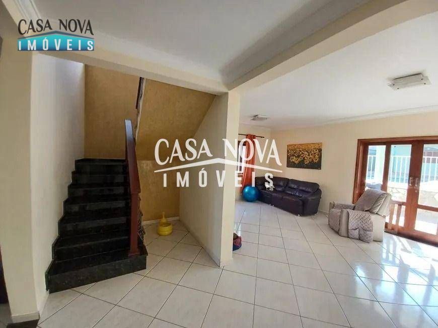 Casa de Condomínio à venda com 5 quartos, 336m² - Foto 5