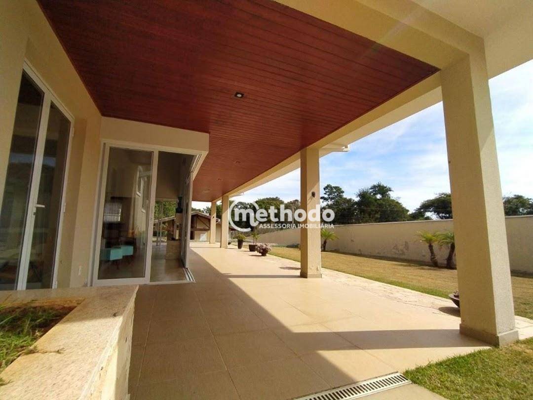 Casa de Condomínio à venda com 4 quartos, 329m² - Foto 3