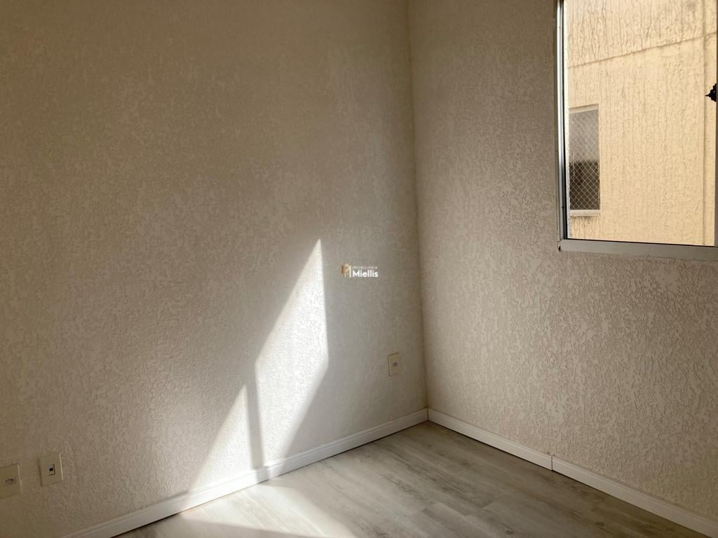 Apartamento à venda com 2 quartos, 40m² - Foto 7