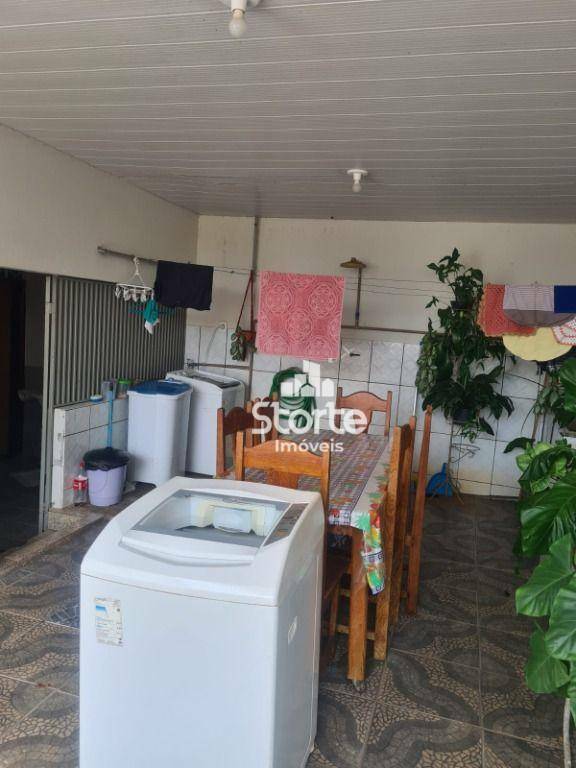 Casa à venda com 3 quartos, 100m² - Foto 12