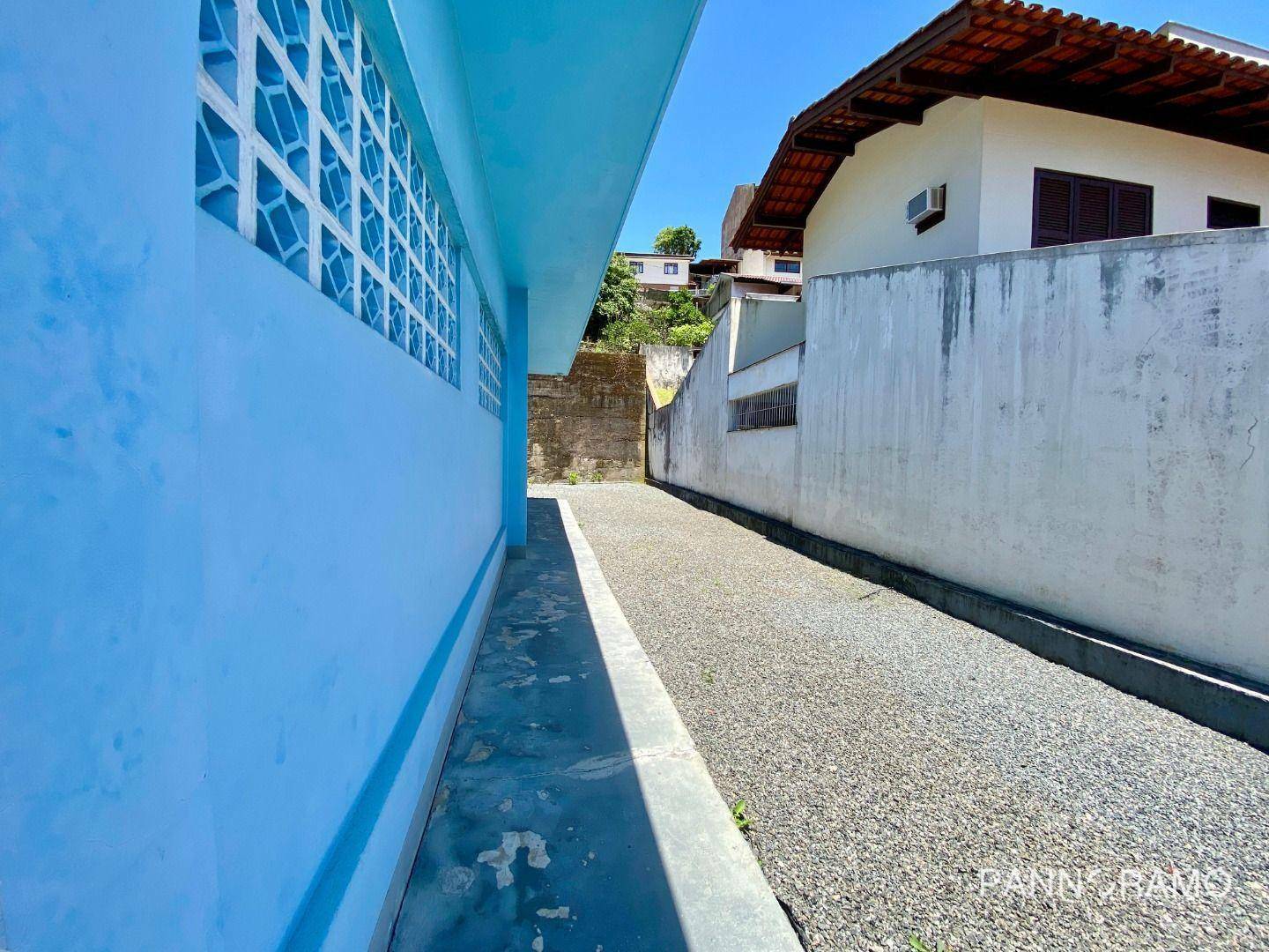 Casa, 3 quartos, 172 m² - Foto 2