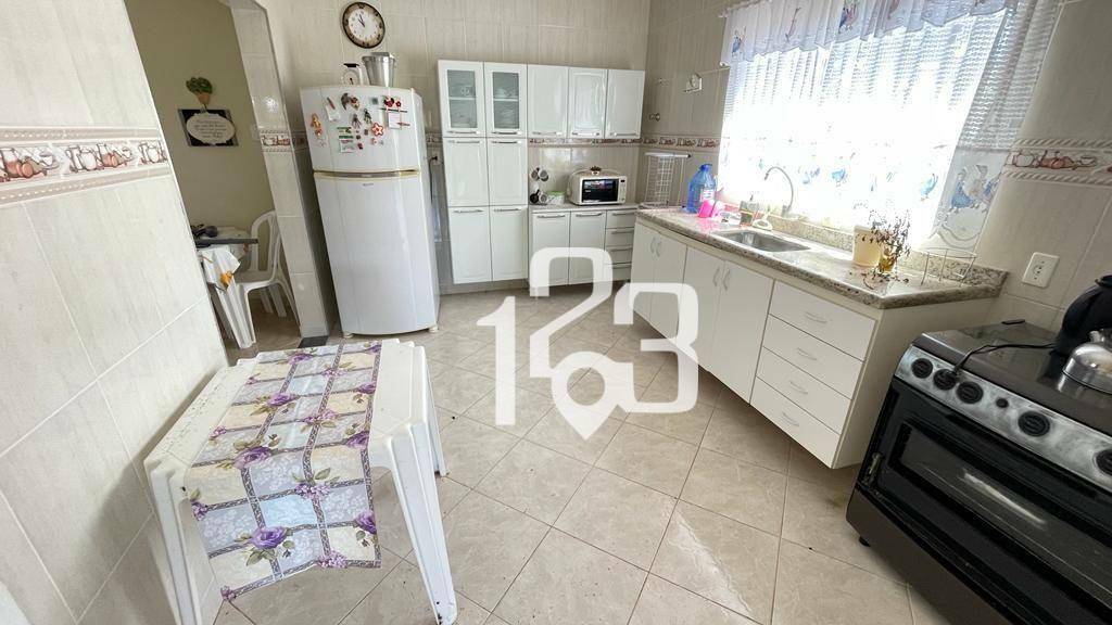 Chácara à venda com 2 quartos, 309m² - Foto 15