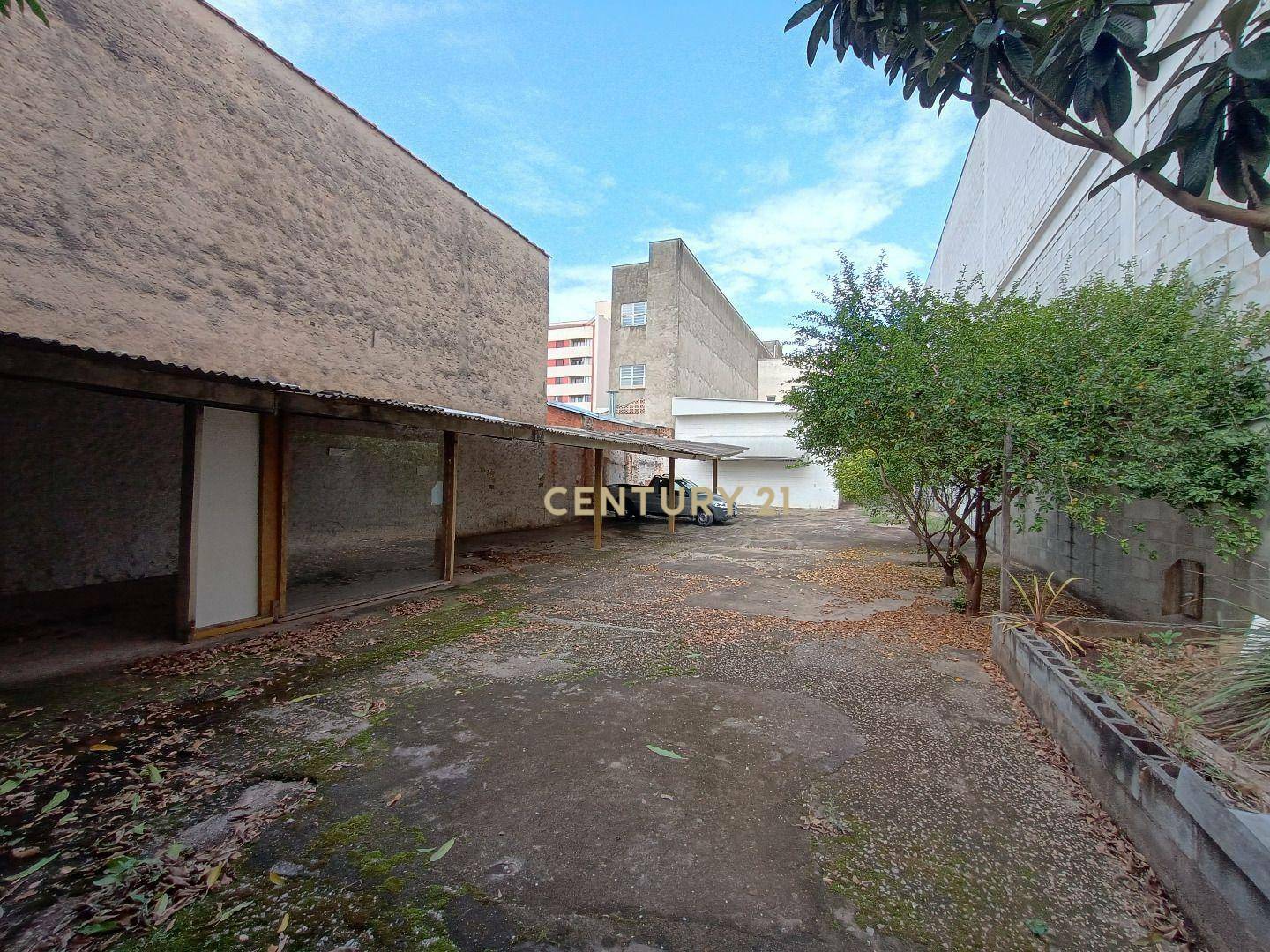 Casa para alugar, 2185m² - Foto 28