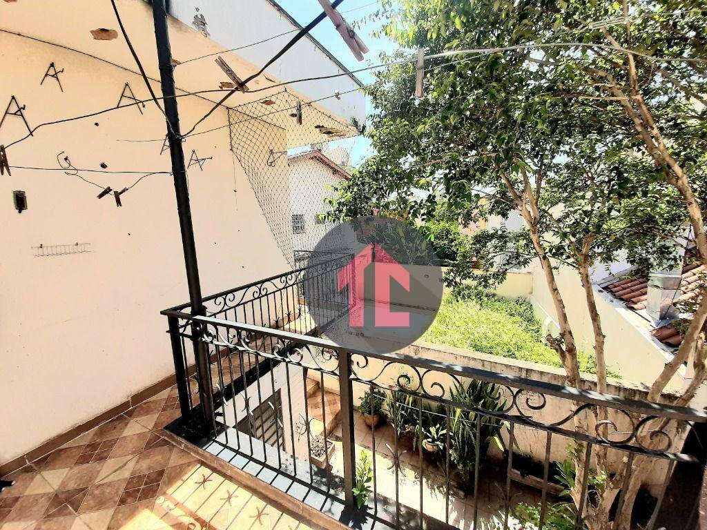 Casa à venda com 6 quartos, 260m² - Foto 24