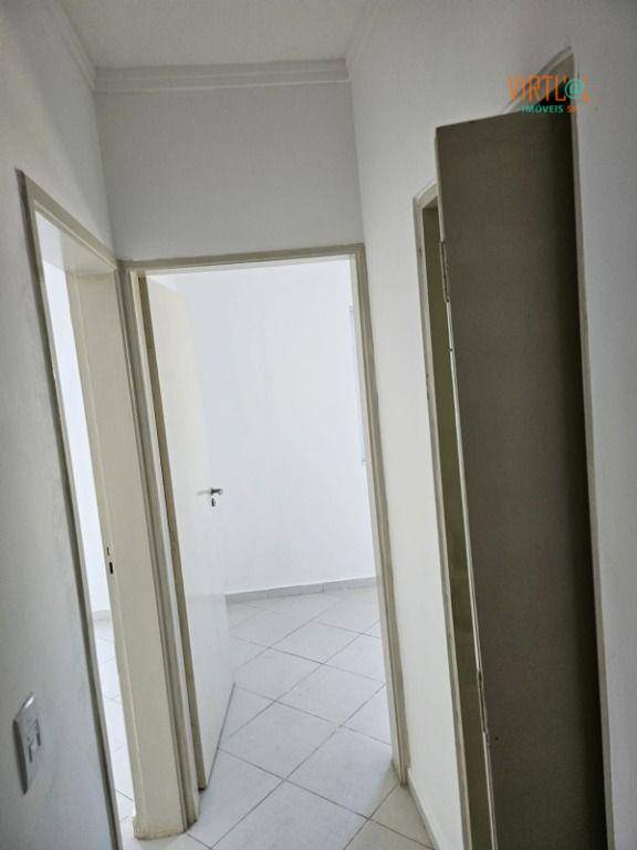 Sobrado à venda com 2 quartos, 60m² - Foto 11