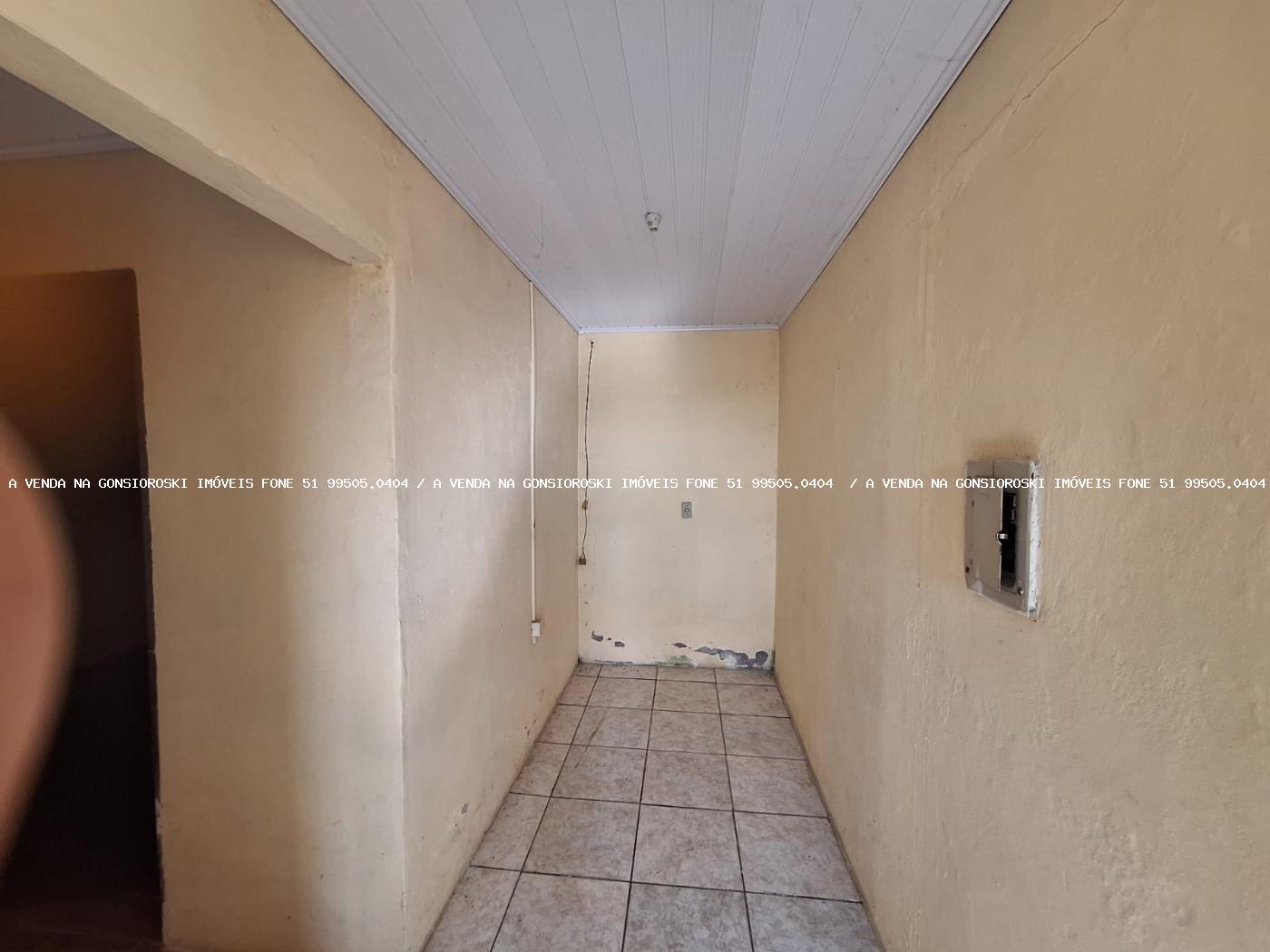 Casa à venda com 4 quartos, 250m² - Foto 9