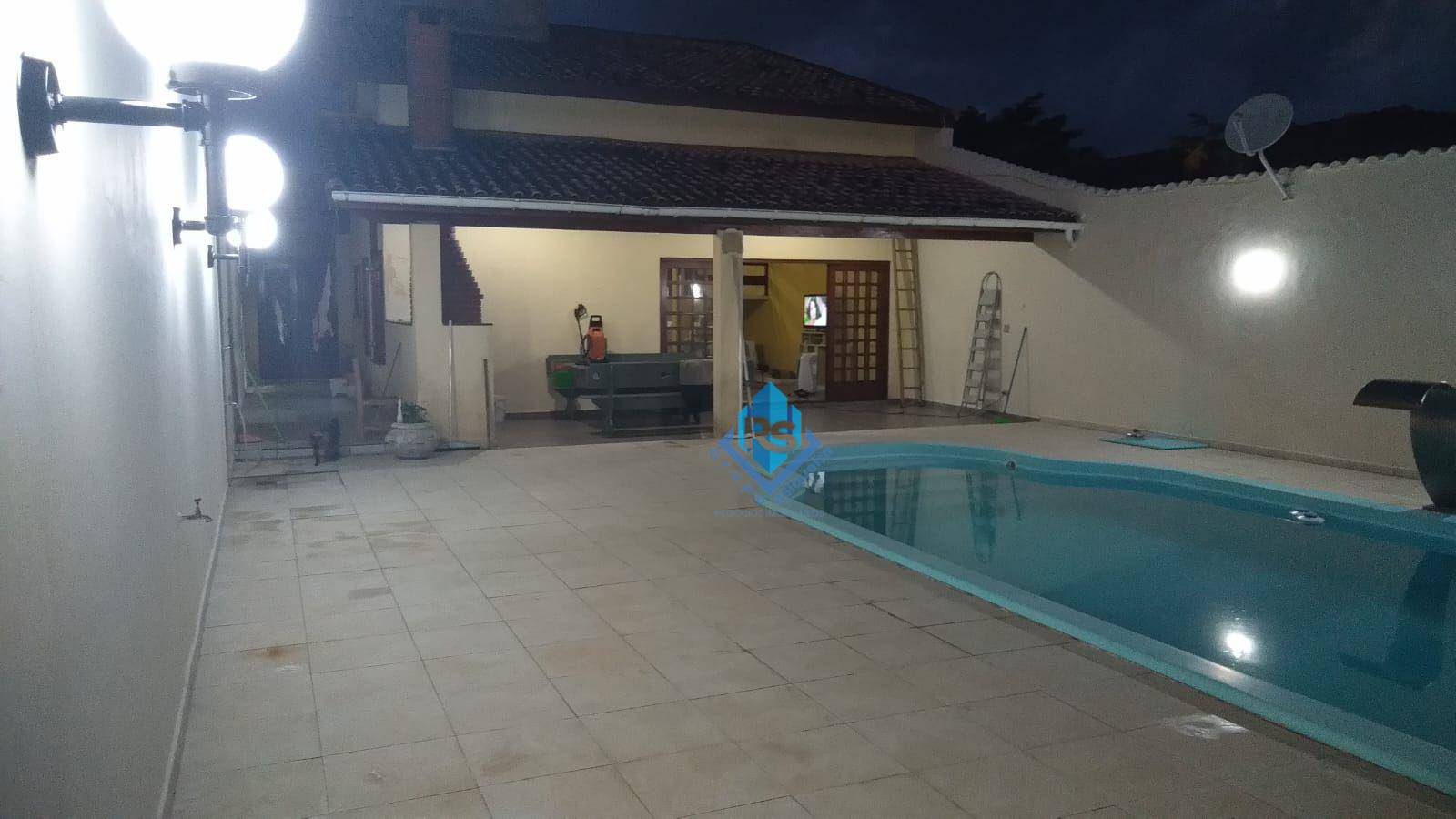 Sobrado à venda com 5 quartos, 224m² - Foto 47