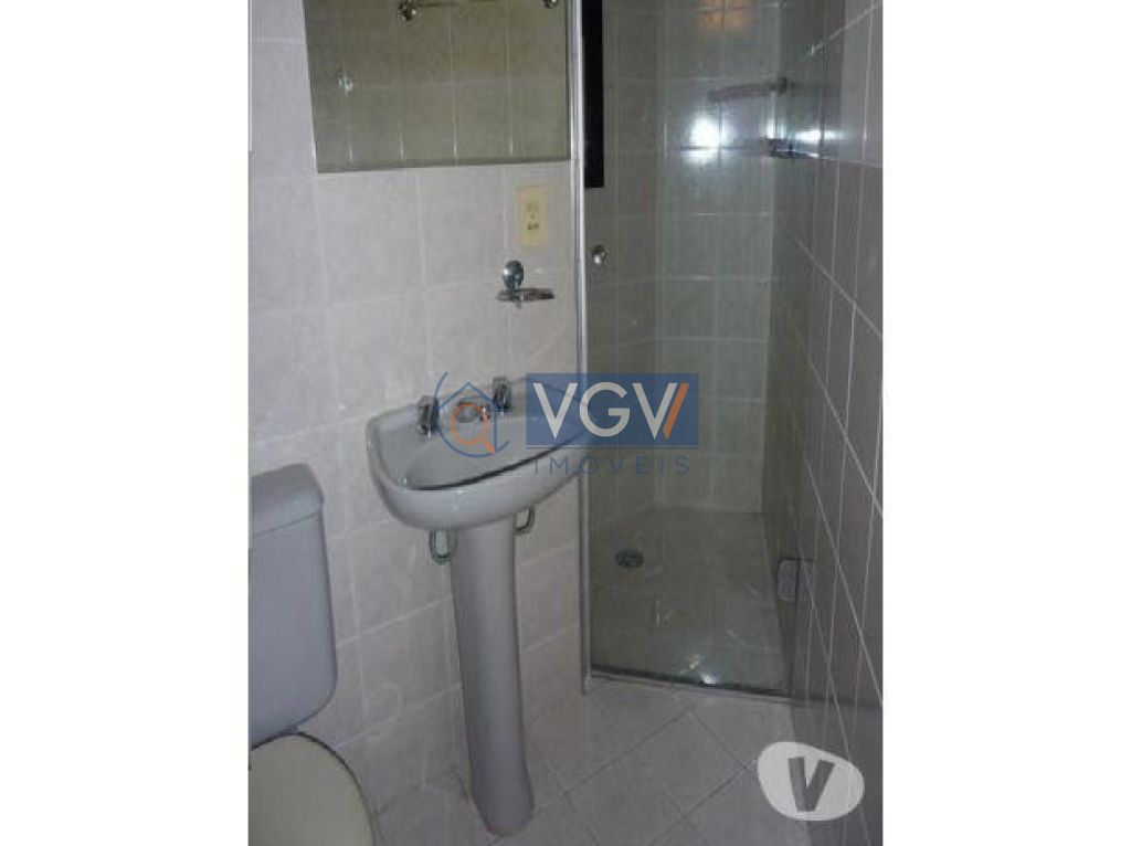 Apartamento para alugar com 2 quartos, 60m² - Foto 3