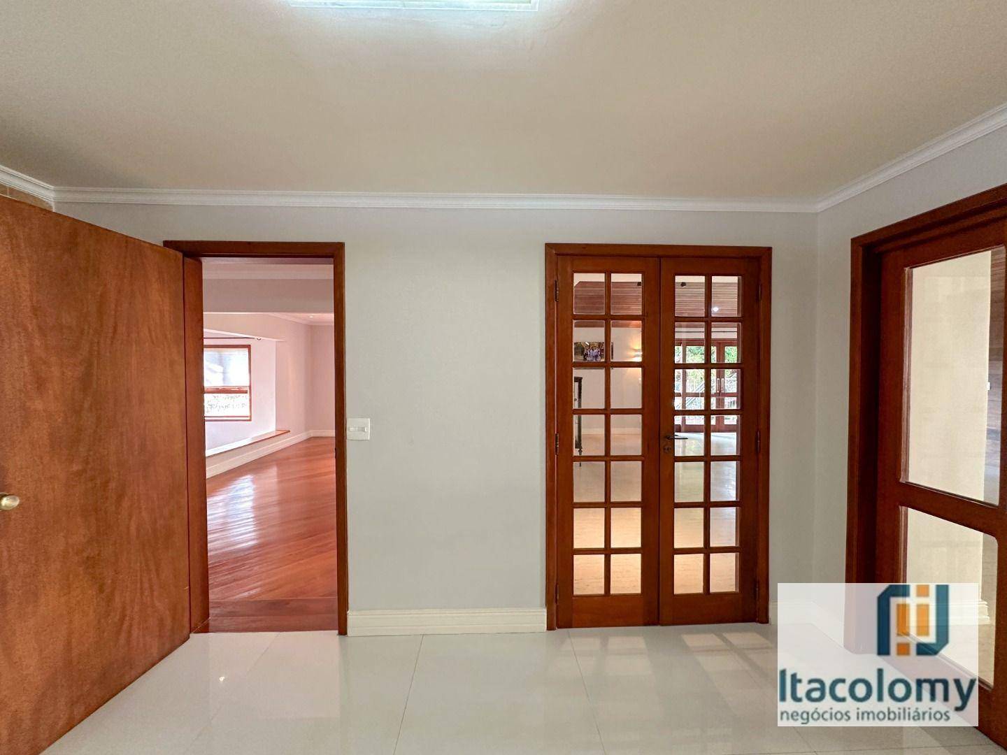 Casa de Condomínio à venda com 4 quartos, 530m² - Foto 36