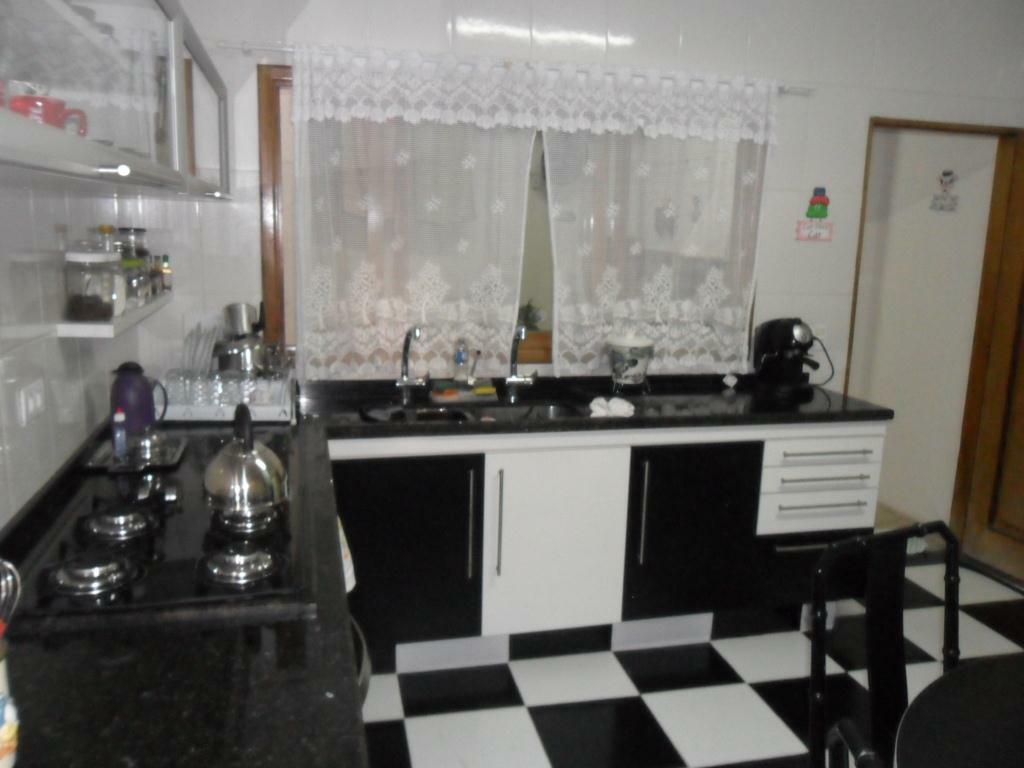 Sobrado à venda com 4 quartos, 380m² - Foto 5