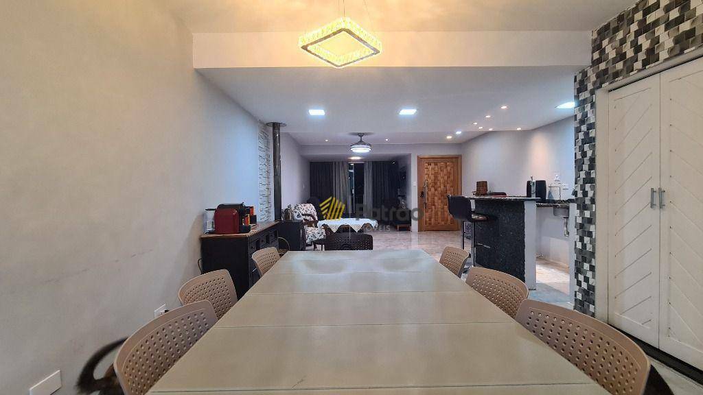 Sobrado à venda com 5 quartos, 306m² - Foto 15