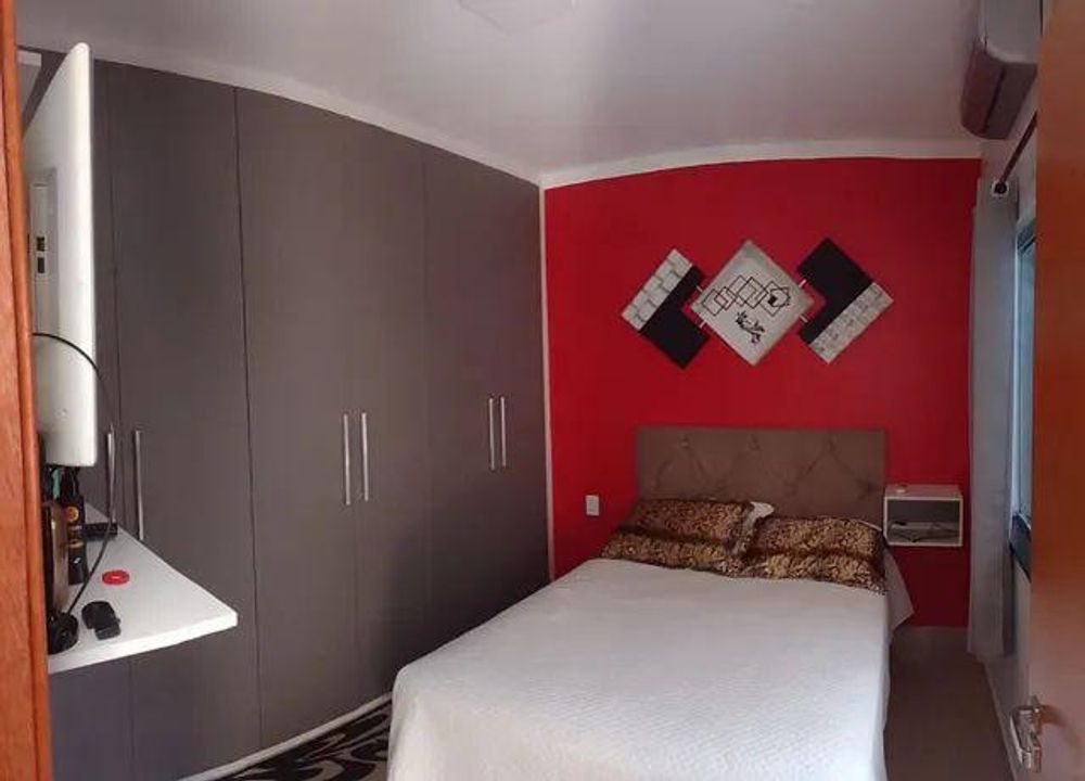 Casa à venda com 2 quartos, 140m² - Foto 11