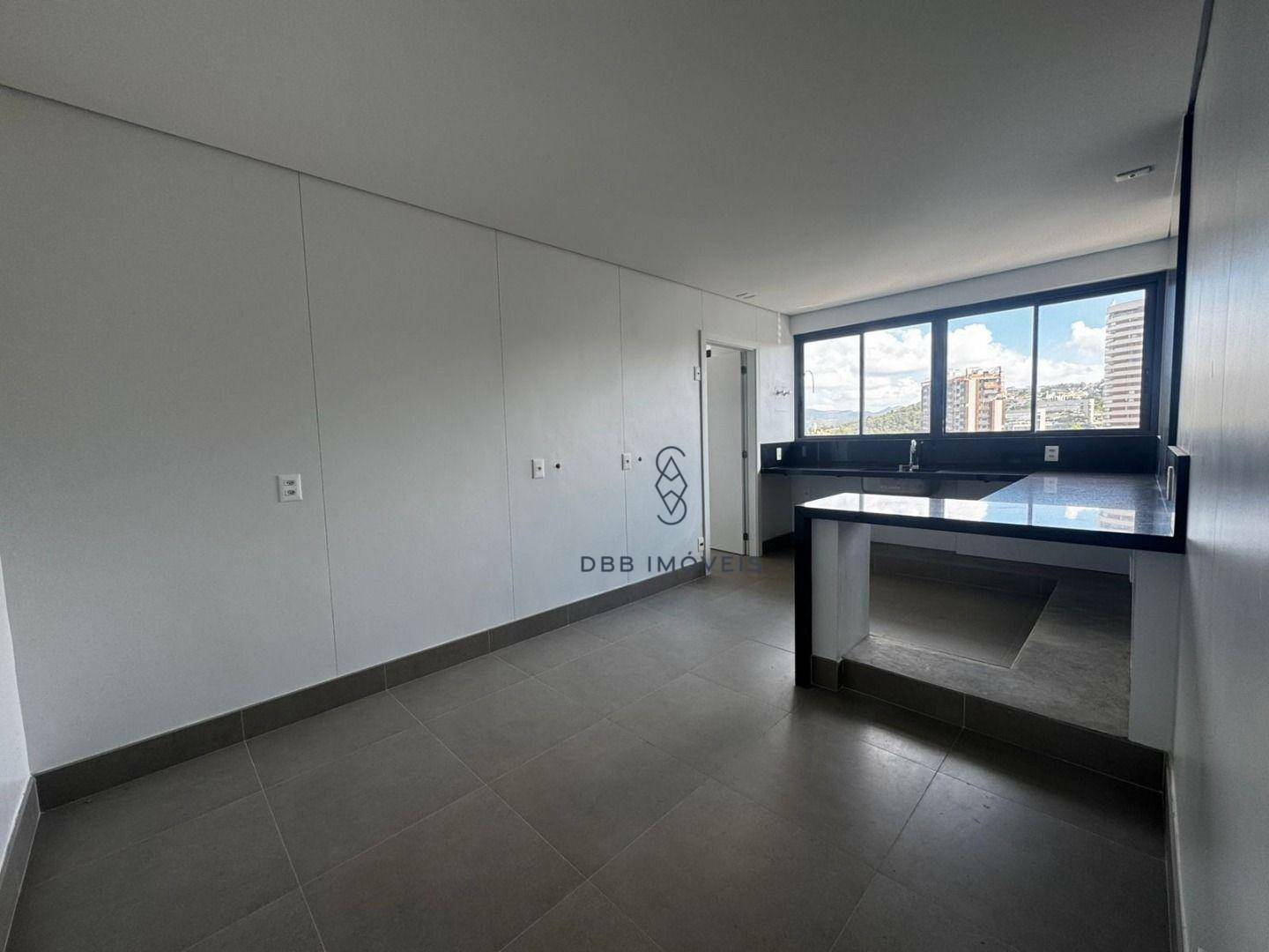 Apartamento à venda com 4 quartos, 192m² - Foto 6