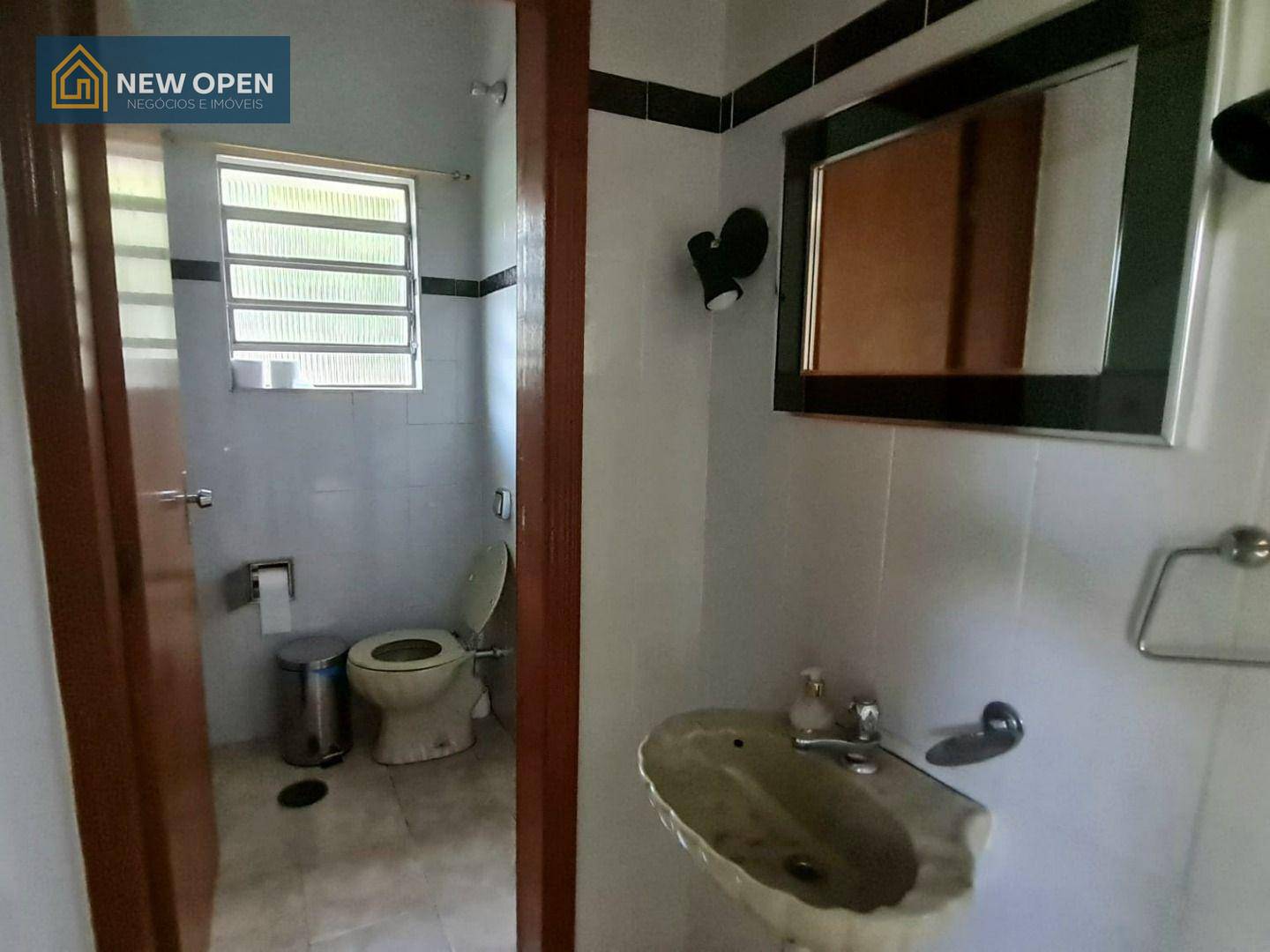 Chácara à venda com 4 quartos, 608m² - Foto 41