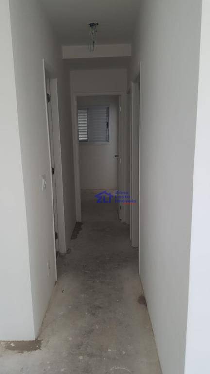 Apartamento à venda com 3 quartos, 75m² - Foto 10