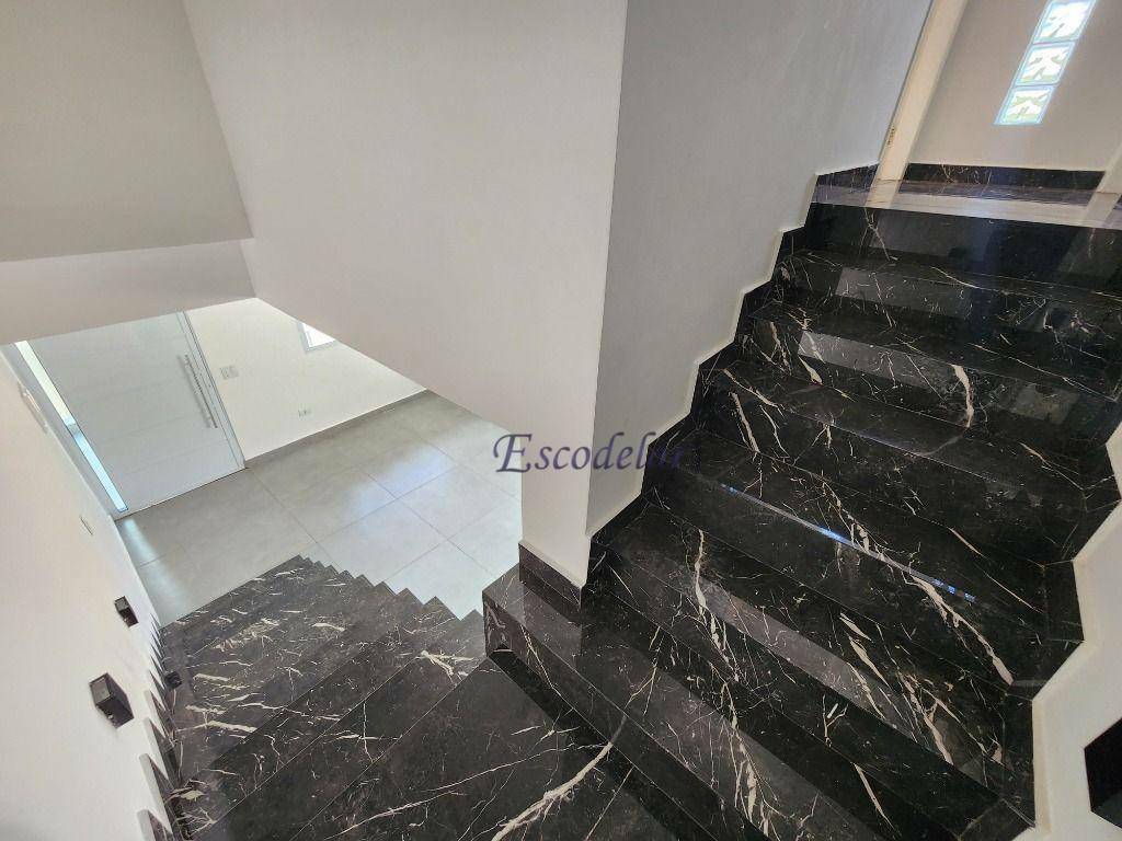 Casa à venda com 2 quartos, 110m² - Foto 12