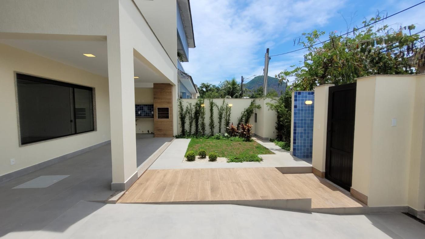 Casa de Condomínio à venda com 4 quartos, 200m² - Foto 9