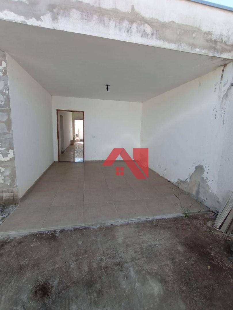 Casa à venda com 3 quartos, 120m² - Foto 3