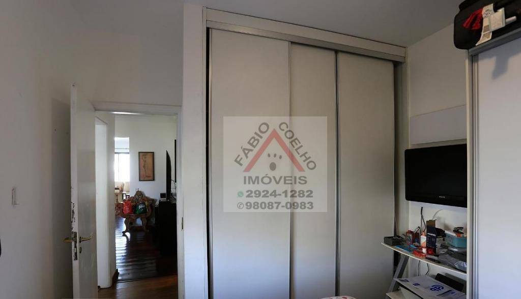 Apartamento à venda com 3 quartos, 190m² - Foto 22