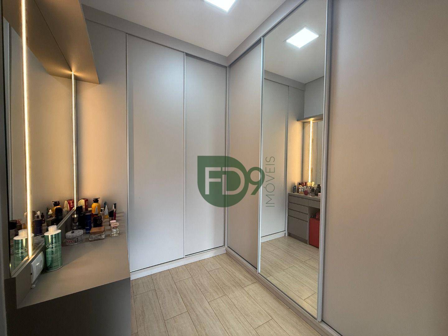 Casa à venda com 3 quartos, 225m² - Foto 31