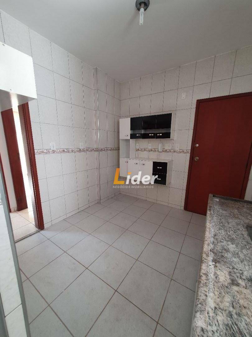 Apartamento à venda e aluguel com 2 quartos, 95m² - Foto 17