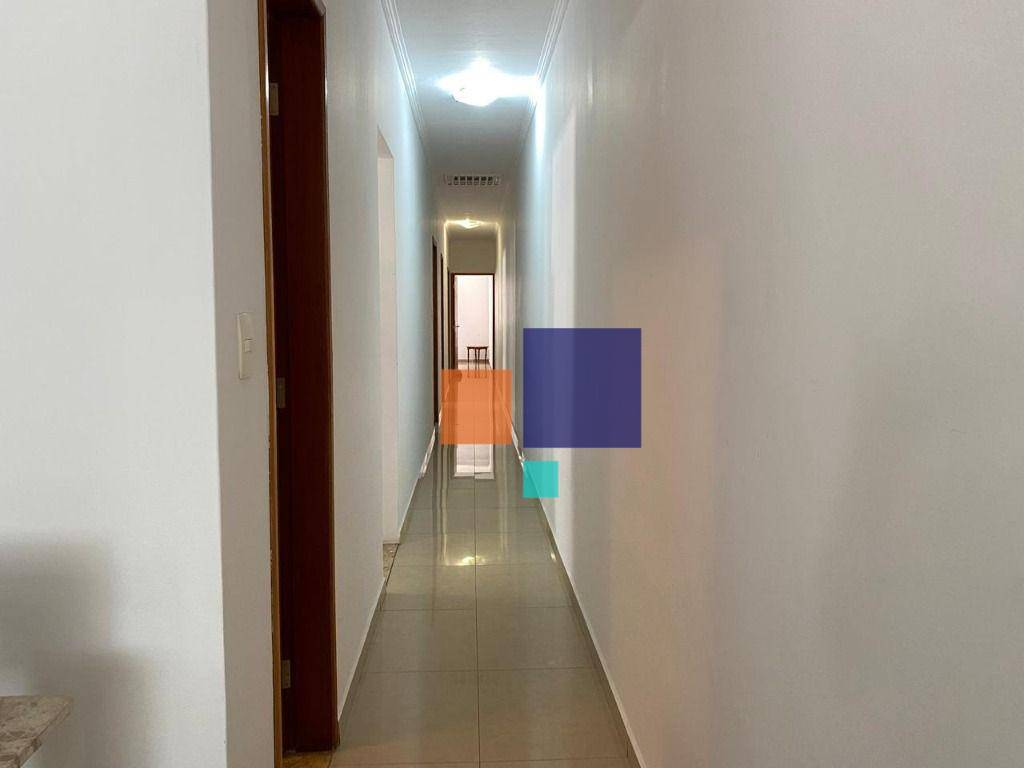 Casa à venda com 3 quartos, 180m² - Foto 3