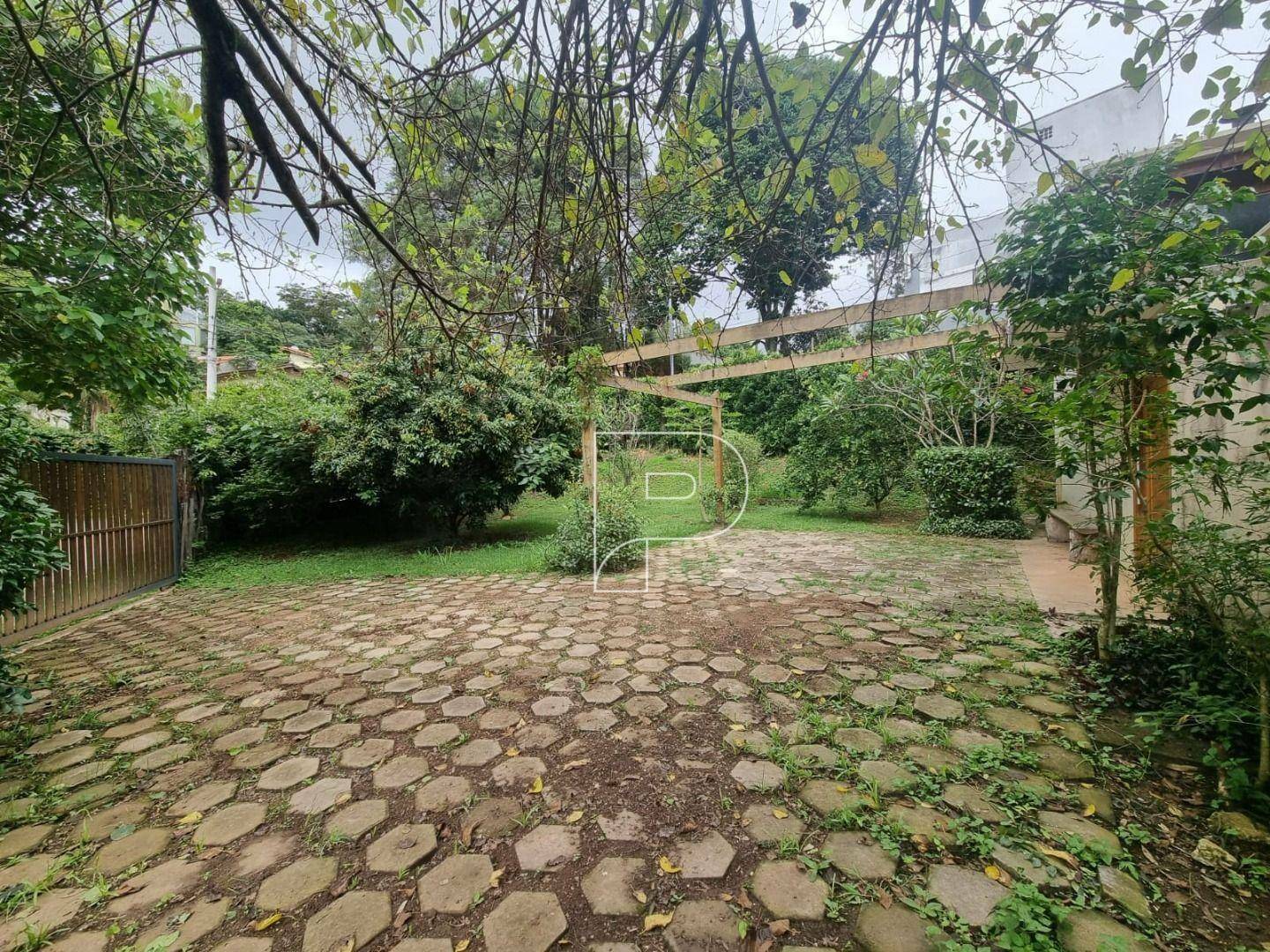 Casa de Condomínio à venda com 3 quartos, 200m² - Foto 4