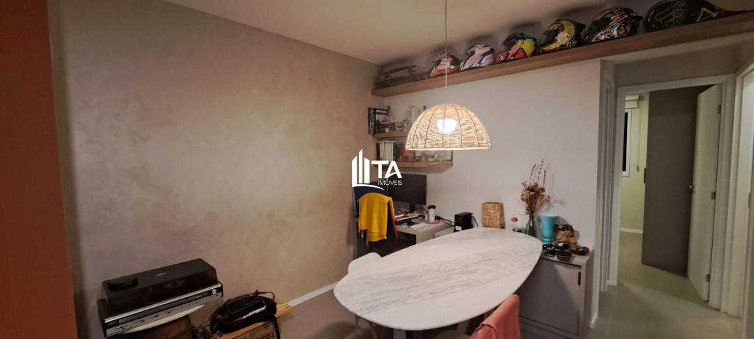 Apartamento à venda com 2 quartos, 57m² - Foto 4