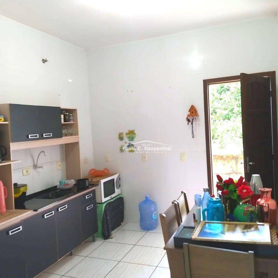 Casa à venda com 2 quartos, 70m² - Foto 6