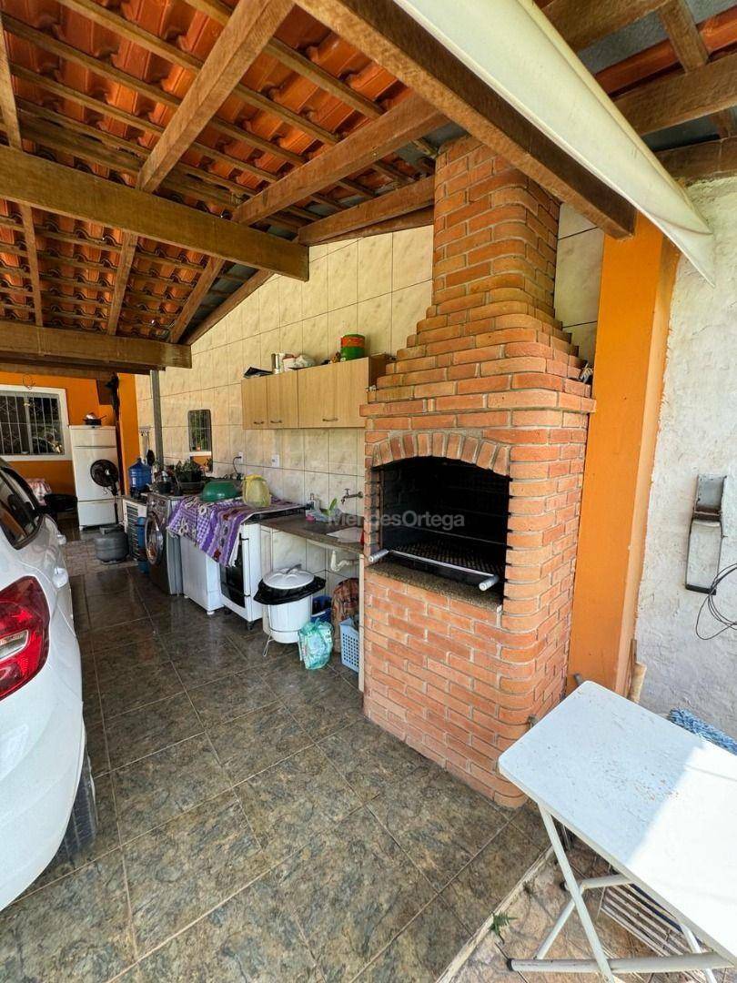 Chácara à venda com 2 quartos, 261m² - Foto 19