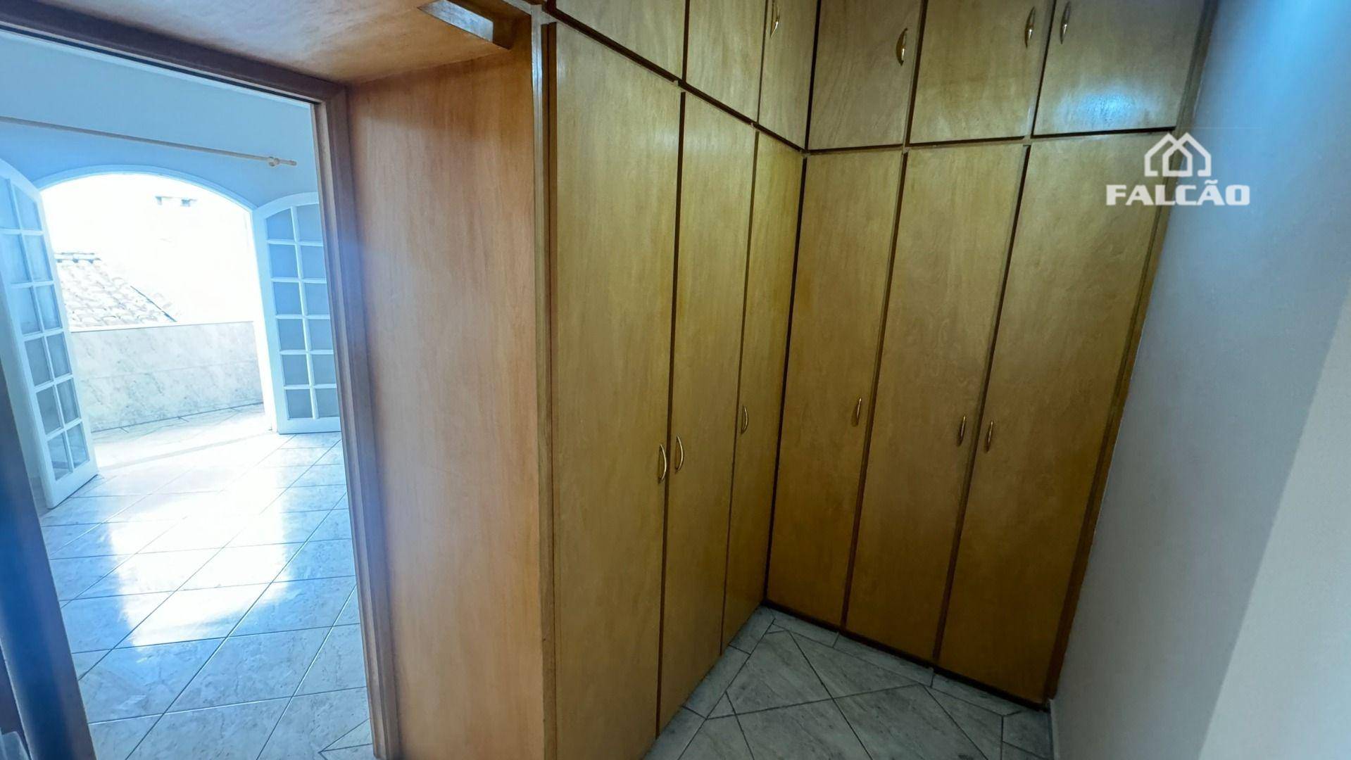 Sobrado à venda com 4 quartos, 214m² - Foto 20