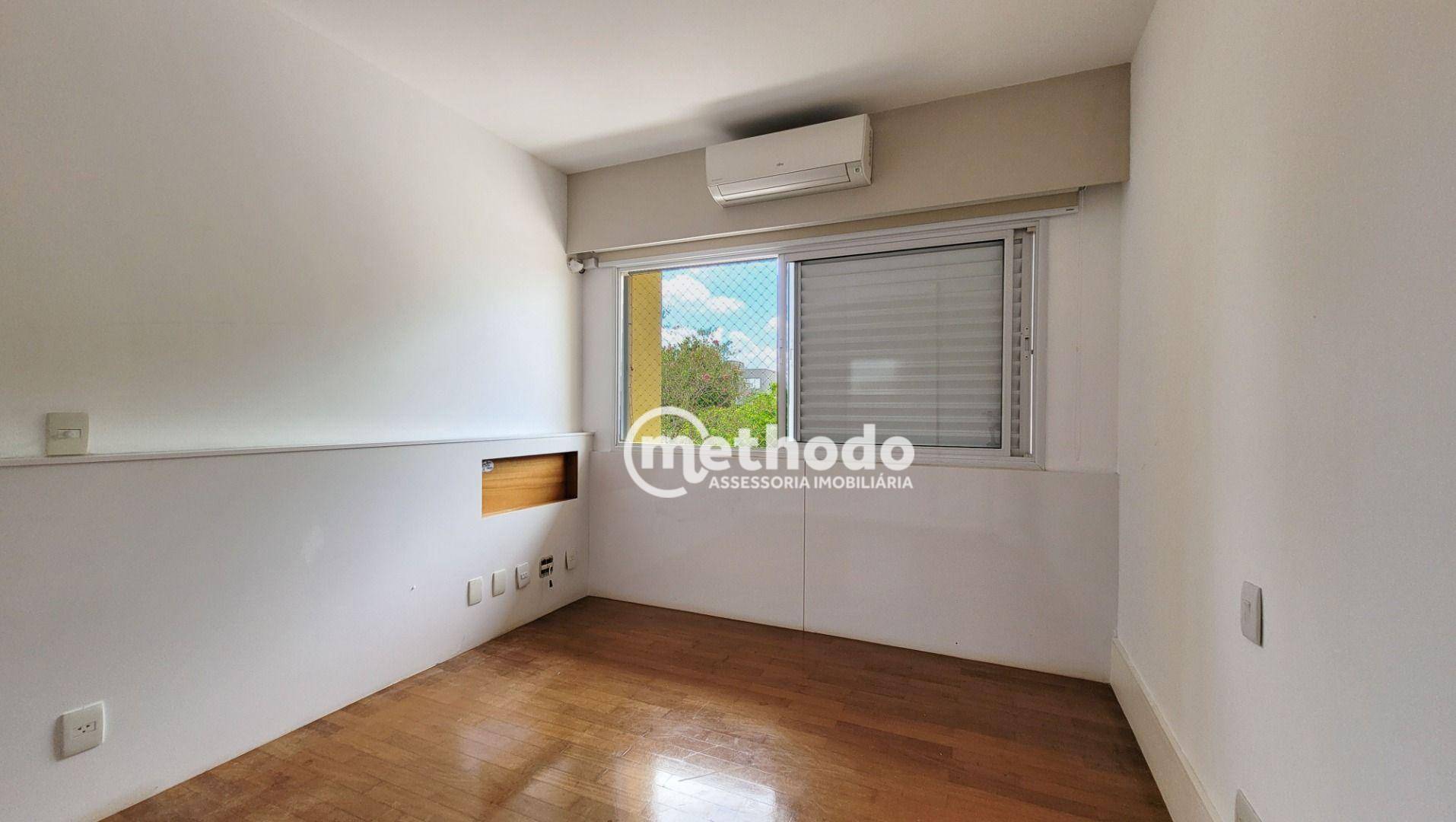 Casa de Condomínio à venda e aluguel com 4 quartos, 380m² - Foto 30