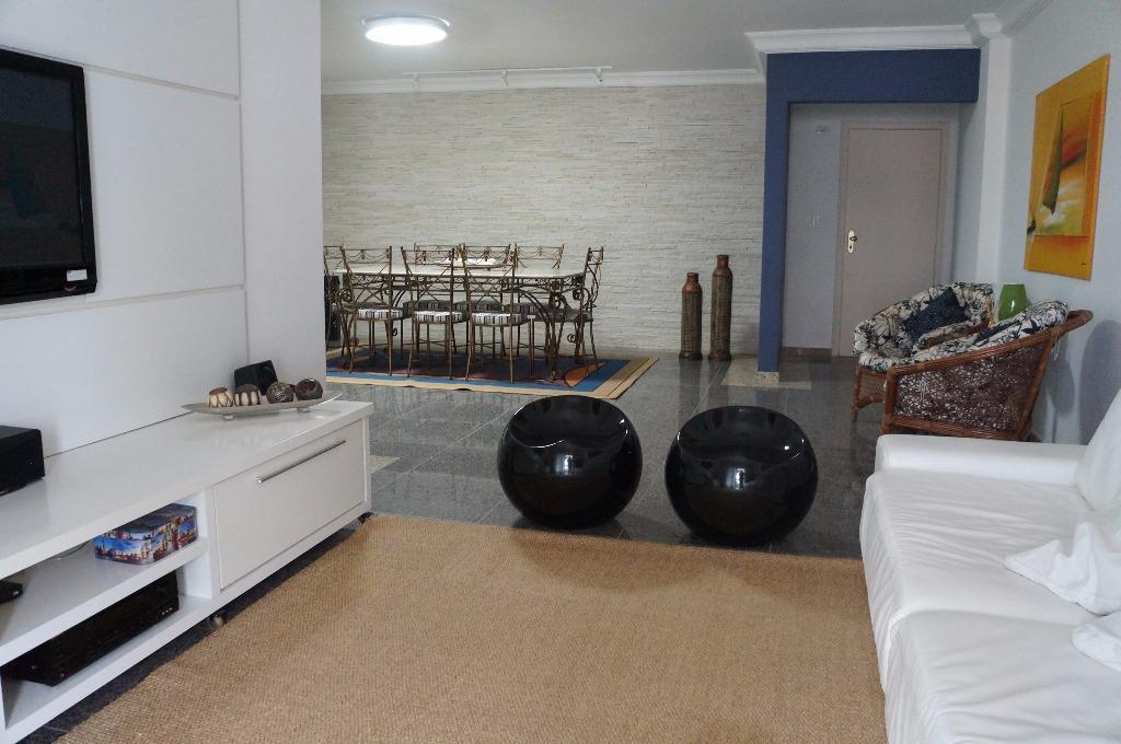 Apartamento à venda com 3 quartos, 183m² - Foto 4