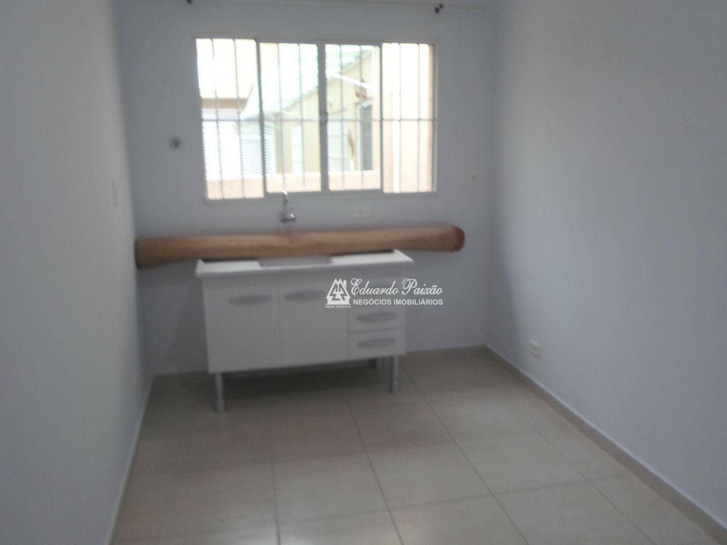 Sobrado à venda com 3 quartos, 240m² - Foto 43