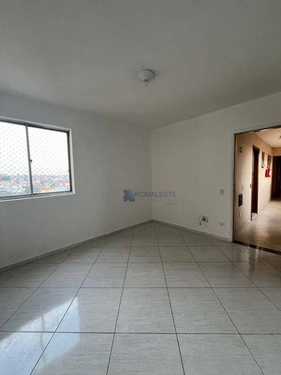 Apartamento à venda com 2 quartos, 45m² - Foto 8